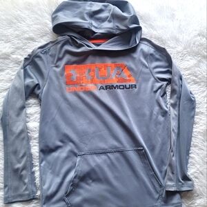 Boy's UA shirt